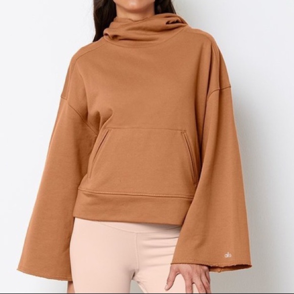 Alo low key wide sleeve hoodie Medium